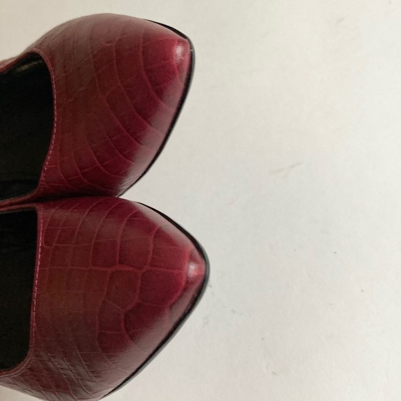 AGL Burgundy Animal Print Leather Point Toe Heels Size EUR 37.5, US 7 - Picture 12 of 13